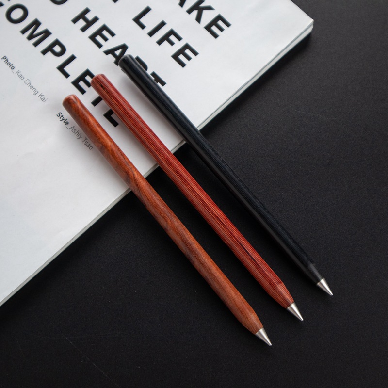 黑科技写不完的铅笔学生免削永恒铅笔不易断创意木质礼品笔 批发