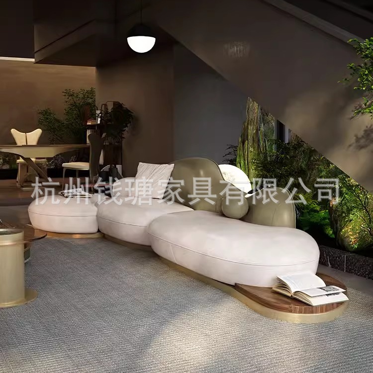 酒店大厅轻奢全真皮沙发大平层别墅客厅高端奢华设计师款异形沙发