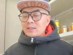 文具店去哪里进货最具性价比？盘点全国文具类折扣货源批发仓库，不管是书包还是纸笔、办公用品，在这里你都能找到，拿货价非常便宜，还在找文具类货源的文具用品店看过来